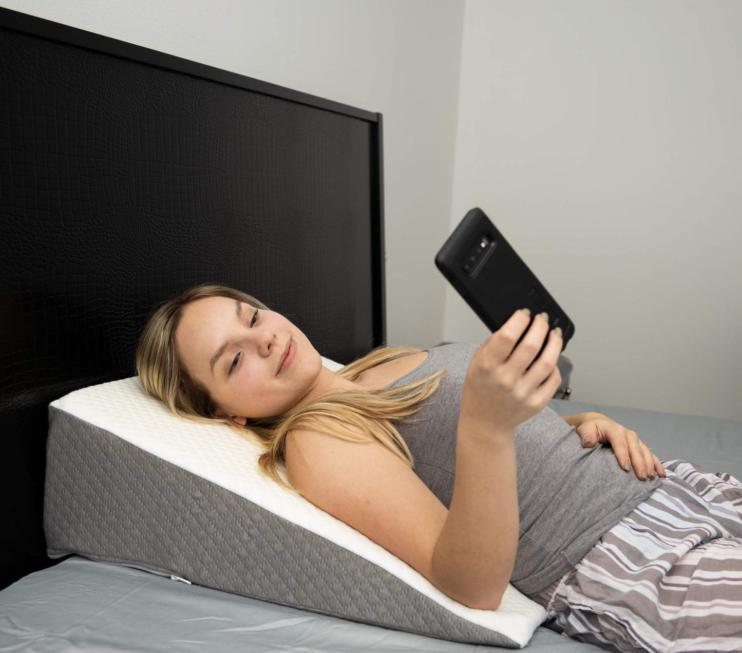 Triangle Wedge Memory Pillow